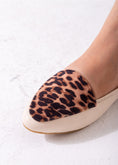 Load image into Gallery viewer, The Leopard Print Flat-beige
