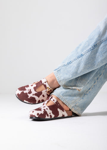 Animal Print Buckle Clogs-brown