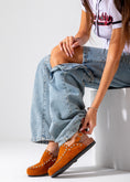 Load image into Gallery viewer, Studded Suede Clog-camel
