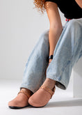 Load image into Gallery viewer, The Slingback Clog-pink
