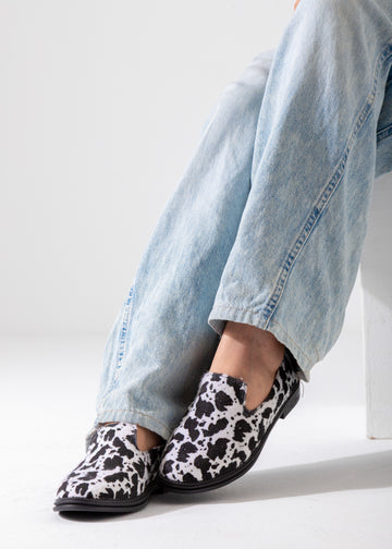 Animal Print Slip-On Flat-black