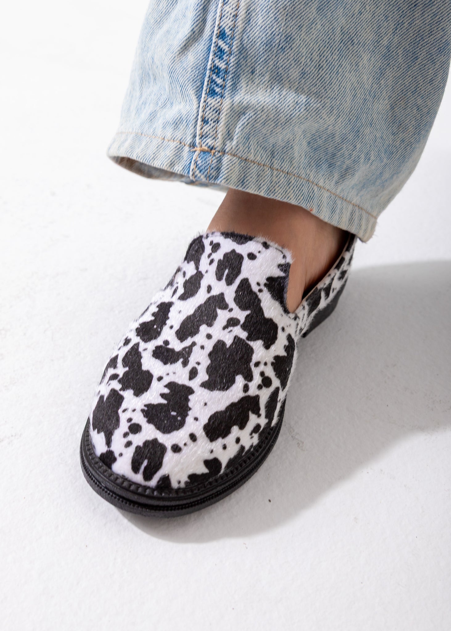 Animal Print Slip-On Flat-black
