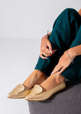 Load image into Gallery viewer, Metallic Pebble Flat-gold
