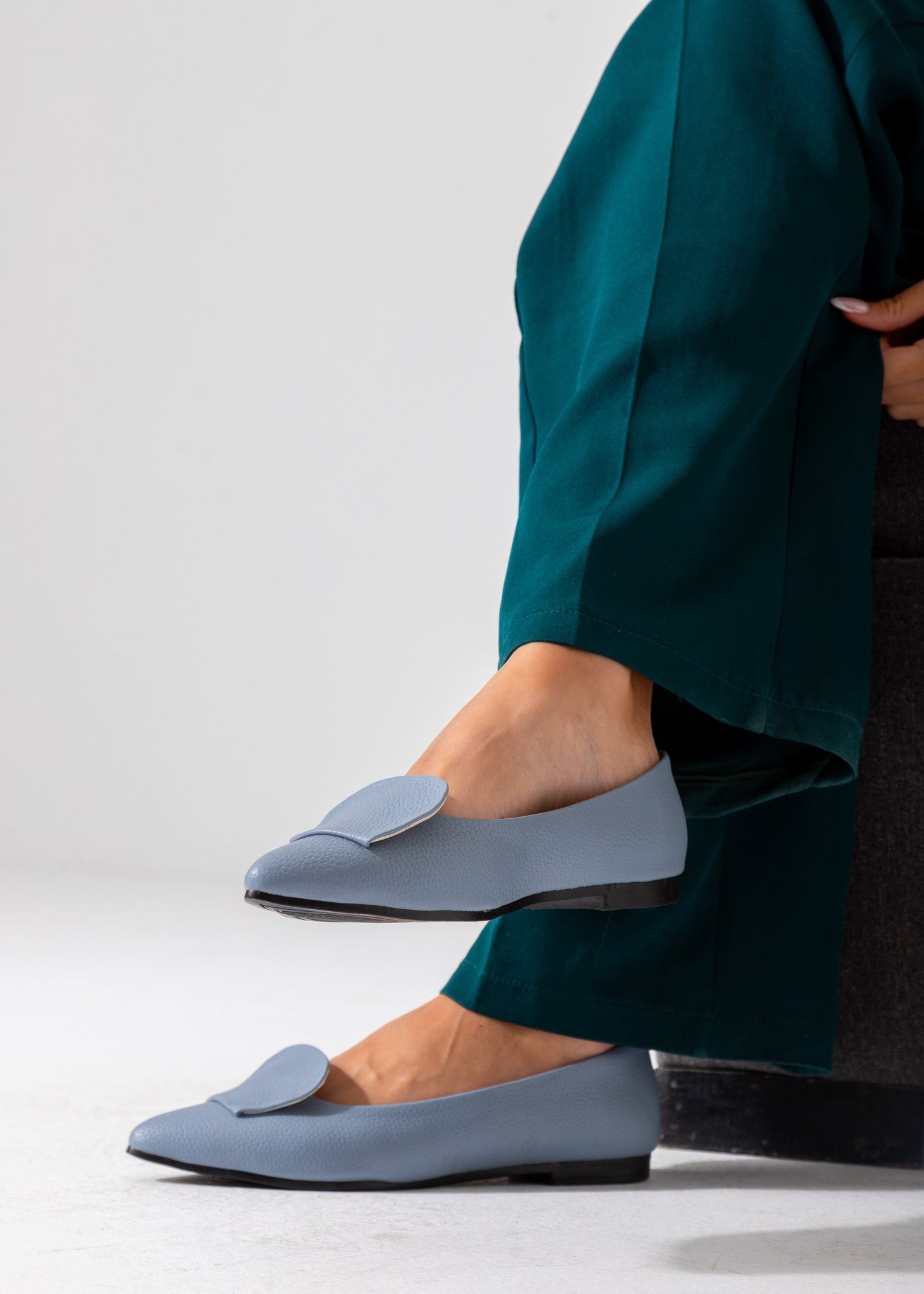 Metallic Pebble Flat-baby blue