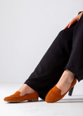 Load image into Gallery viewer, Suede Classic Slip-On Flat-camel
