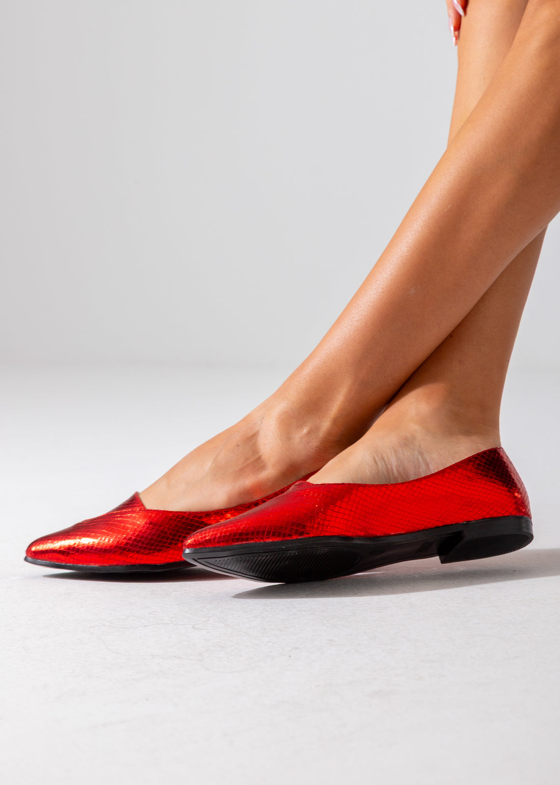 Shimmering Metallic Flat-red