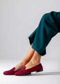 Load image into Gallery viewer, Suede Classic Slip-On Flat-marron
