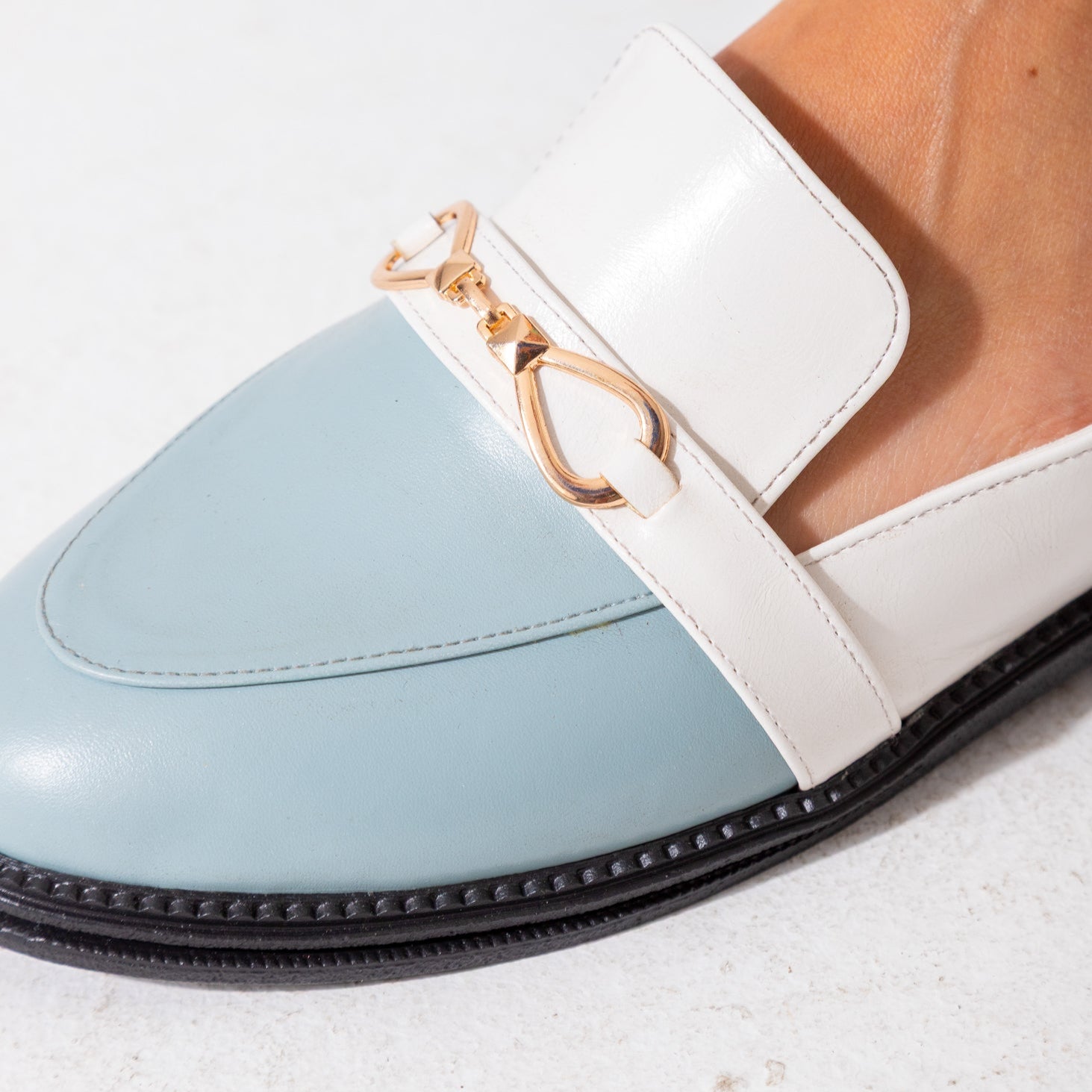 Two-Tone Horsebit Flat-blue