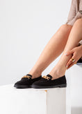 Load image into Gallery viewer, Velvet Touch Chain Loafer-black
