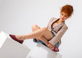 Load image into Gallery viewer, V-Cut Pointed Flat-marron
