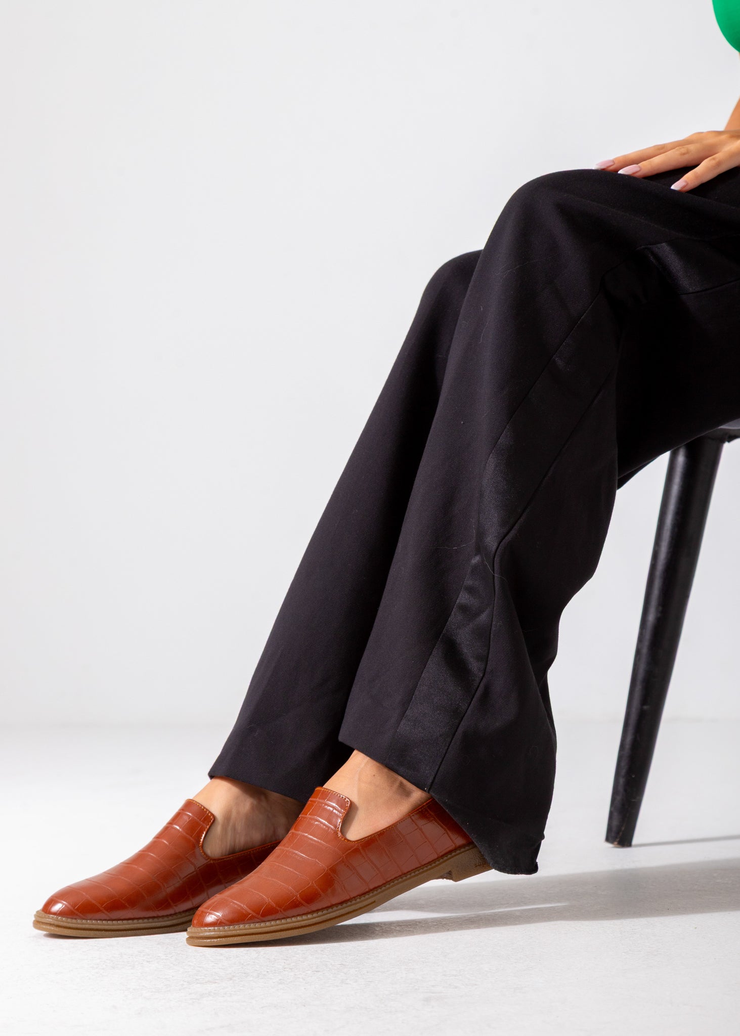 The Executive Flat-camel