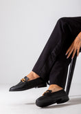 Load image into Gallery viewer, Grain-Textured Loafer-black
