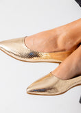 Load image into Gallery viewer, The Cobra Sling Flat-gold
